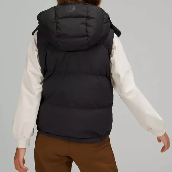 Lululemon Wunder Puff 600-Down-Fill Cropped Black Vest - Picture 2 of 13